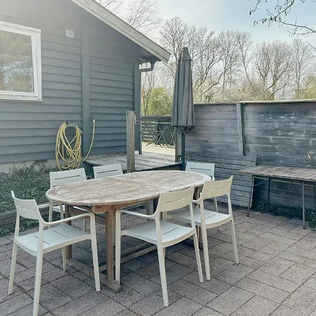 Summer House By Camonoen Trail On Bogo * Bogø By